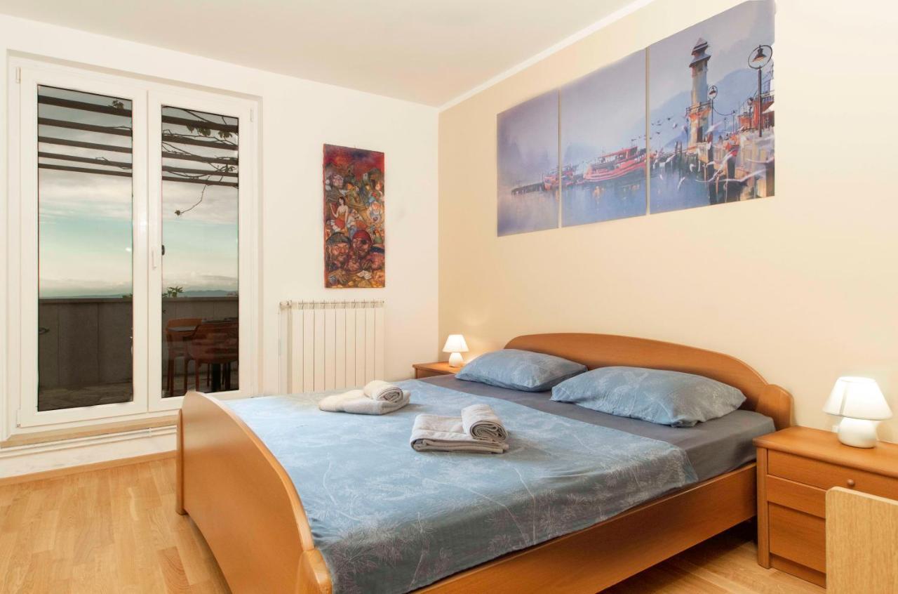 Apartment Apartmaji Pri Bosi Nogi *