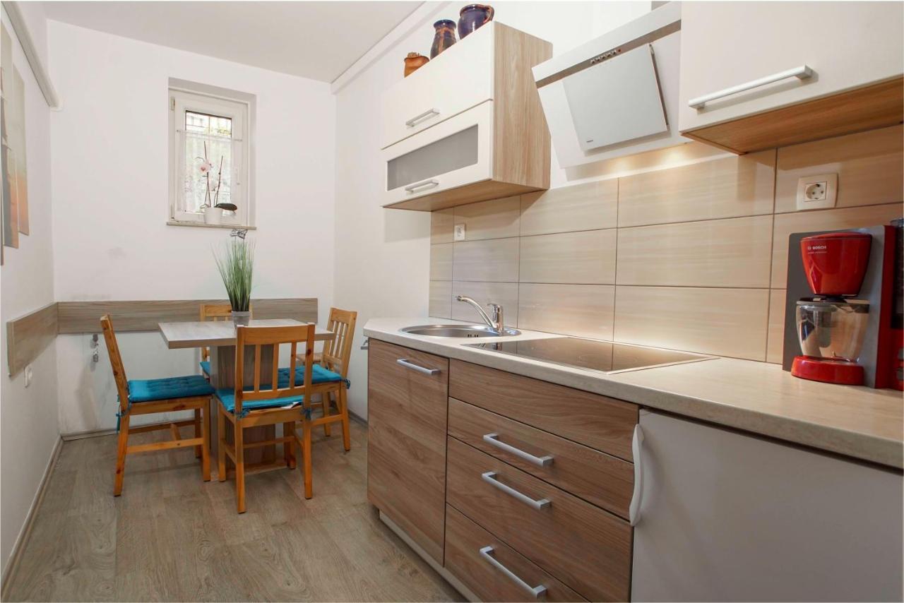 Apartment Apartmaji Pri Bosi Nogi Izola